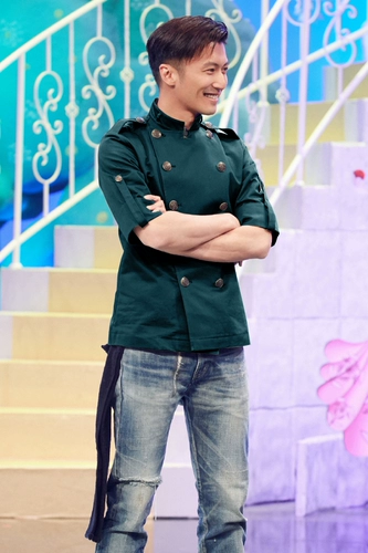 Nicholas TSE Kitchen Kitchen High Rieve осень и зимний отель западный ресторан шеф -повар