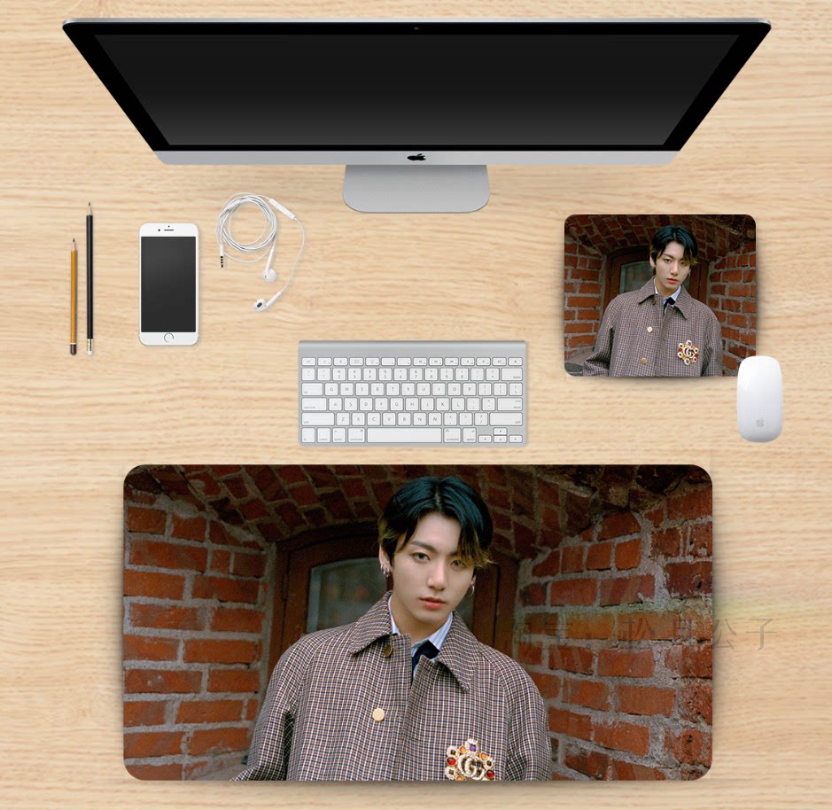 BTS Bulletproof Youth Tuan Tian Yiguo Shop Cushion Mouse Guts Super Large Desk Case Custom Customized Keyboard Jungkook