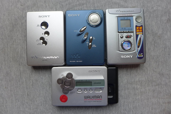 Sony walkman кассетный купить. Аудиоплеер Sony Walkman кассетный. Sony Walkman кассетный 2002. Плеер Sony Walkman кассетный плеер. Sony Walkman 1999.