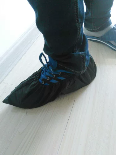 Protective silk shoe covers for students, color, direct factory sales
