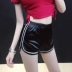 Châu âu và Mỹ blogger AA retro giản dị mịn đàn hồi cao eo trắng thể thao bên quần short phụ nữ chạy thể dục stretch hot quần