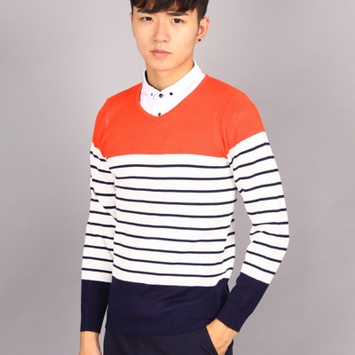 Xu hướng nam mùa thu và áo len sọc nam áo len cổ áo thanh niên bảo hiểm rủi ro Hàn Quốc áo len mỏng hai mảnh - Áo len