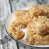 Shanwei Haifeng Specialty Snacks Snacks Saqima fu houhua hua lang ma zai laoshaqima