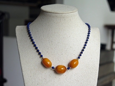 Украшения на шею 老蜜蜡桶珠~青金石圆珠项链~老蜜蜡净重6克