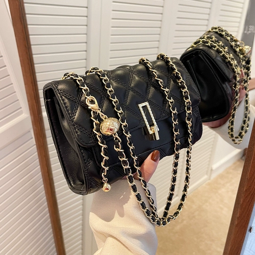 Универсальная небольшая дизайнерская белая сумка на одно плечо, коллекция 2023