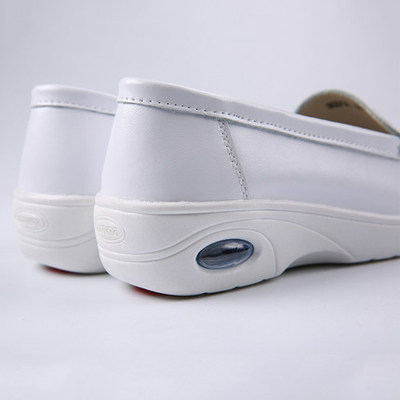 Những đôi giày y tá chăm sóc mới của da giày, màu trắng bán y tá giày giày thở trượt đệm mềm 
