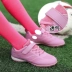 2018 phụ nữ mới của giày bóng đá bị hỏng móng tay móng tay nhân tạo trường học cỏ đào tạo của trẻ em giày cô gái giày giày sneaker trắng nam Giày bóng đá