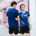 Đàn ông và phụ nữ chất lượng cao với cùng một đoạn quần áo bóng chuyền bóng chuyền khí cầu lông ngắn tay cầu lông quần áo in ấn tùy chỉnh trên lục lam