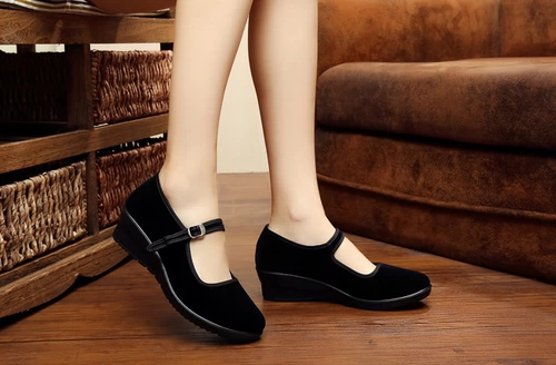 Действительно женские в стиле традиционная поляризованная этикета ткань танцевальная обувь танцевальная обувь высокая полиуретановая подошва из легкой горячей продажи