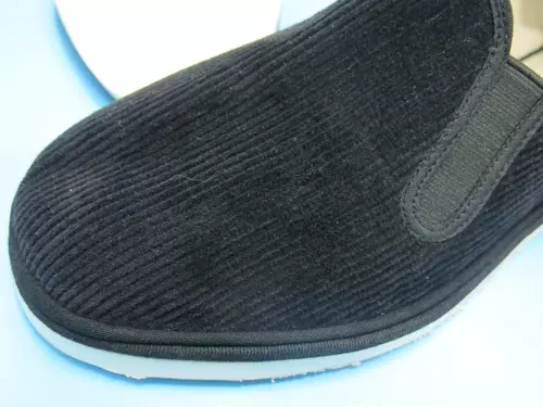 Старый Пекин Красная и белая нижняя ткань пластиковая пластиковая легкая ядра бархатная плита для обуви, дышащие, удобные ноги в ретро -холст