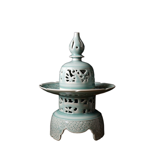 Zhu Zhiping Tianxiang Furvace Longquan Celadon