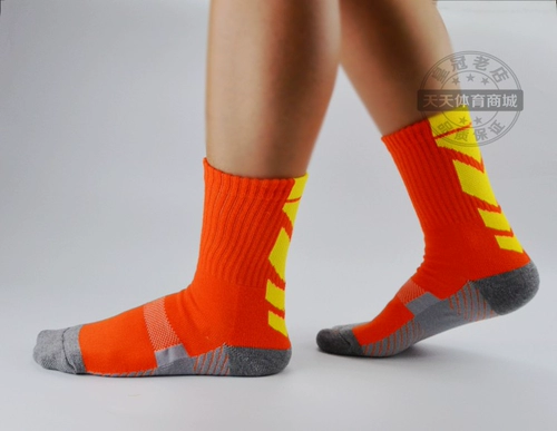 Летняя детская баскетбольная форма для школьников подходит для мужчин и женщин, спортивные носки для бадминтона, средней длины, увеличенная толщина