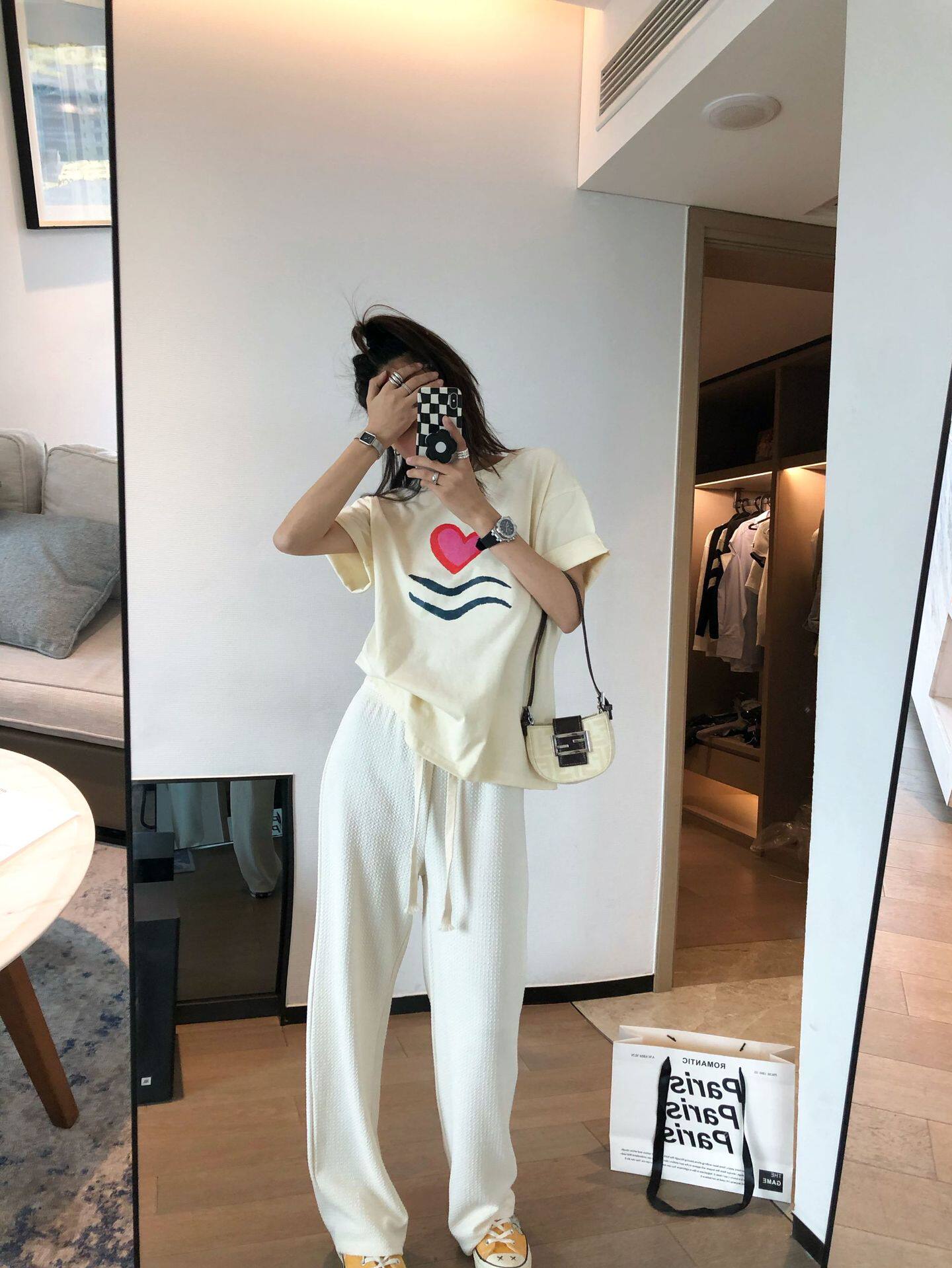 Bubble yarn drawstring wide-leg long pants 2022 Spring Collection new straight-leg loose high-waisted slimming long pants Application Scenario