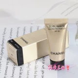 Chanel, эссенция, лосьон, освежающая увлажняющая осветляющая база под макияж, 5 мл, пробник