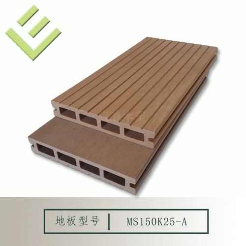 150*25 мм деревянная пластика на открытом воздухе.