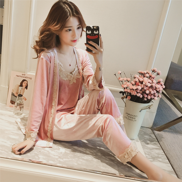 Imported Daily Pajamas Autumn Winter Sexy Gold Bel