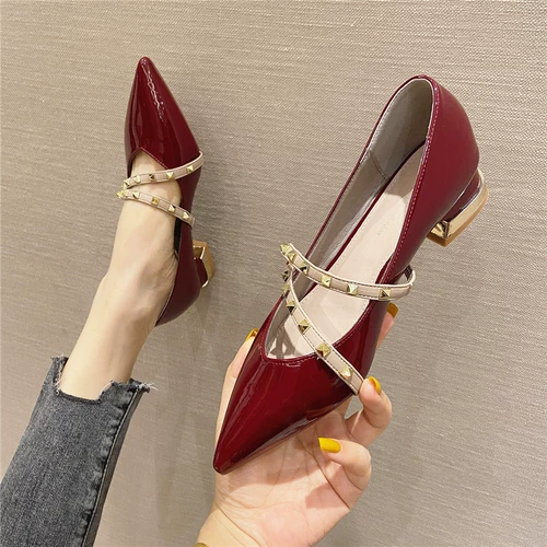 Обувь на высоком каблуке, комфортные туфли с заостренным носом, универсальный шнурок-держатель, коллекция 2021