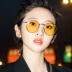 Bai Jingting Tang Yixin ngôi sao với cùng một chiếc kính râm cổ điển gọng tròn màu vàng kính râm trong suốt nam và nữ kính mặt nhỏ