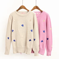 Mùa thu đông 2018 của phụ nữ áo mới XL béo MM Thời trang Hàn Quốc nhỏ trái tim thêu thêu áo len dệt kim - Áo / áo thun áo len thun nữ