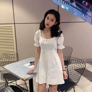 Hàn quốc chic bong bóng tay áo cổ áo cổ áo ngắn tay đầm Hồng Kông phong cách retro tính khí hoang dã màu rắn Một từ váy nữ