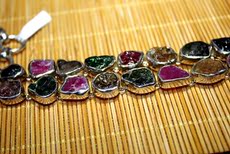 Украшения на руку 天然彩色西瓜碧玺原石镶嵌个性手链手工镶嵌设计师独款豪华手链