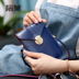 2018 mùa xuân và mùa hè phụ nữ mới của túi retro vai túi Messenger túi vuông nhỏ thời trang Hàn Quốc phiên bản của Messenger mini bag D1 Mùa xuân