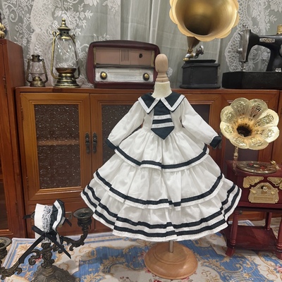 taobao agent [XMYA] BJD baby clothing four or six points skirt giant baby dress big six -point small cloth salon sailors black and white