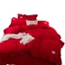 Mùa đông đỏ flannel bốn mảnh ấm áp lông cừu san hô ren chăn 1,5 ga trải giường 1,8m - Bộ đồ giường bốn mảnh Bộ đồ giường bốn mảnh