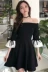 Mùa xuân và mùa hè Hàn Quốc phiên bản của chic sexy từ cổ áo strapless màu đen và trắng khâu bảy điểm trumpet tay áo slim dress nữ váy