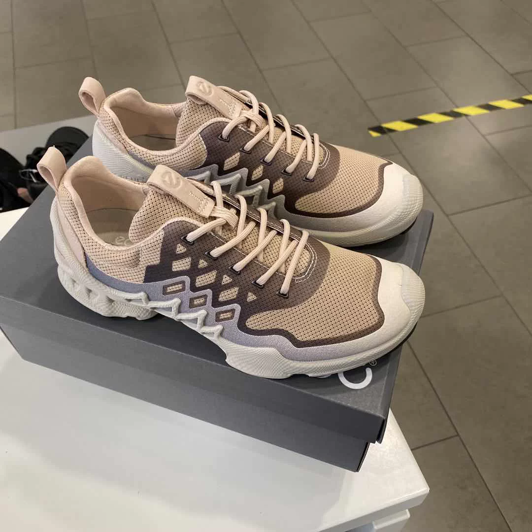 ECCO love steps женские туфли цветные с увеличенной кожей осенние спортивные кроссовки dad shoes прогулочные исследование 802823