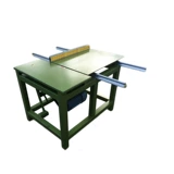 Верхняя деревянная изделия толкайте стол на плоской пила