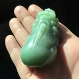 Яшма из нефрита, изысканная подвеска