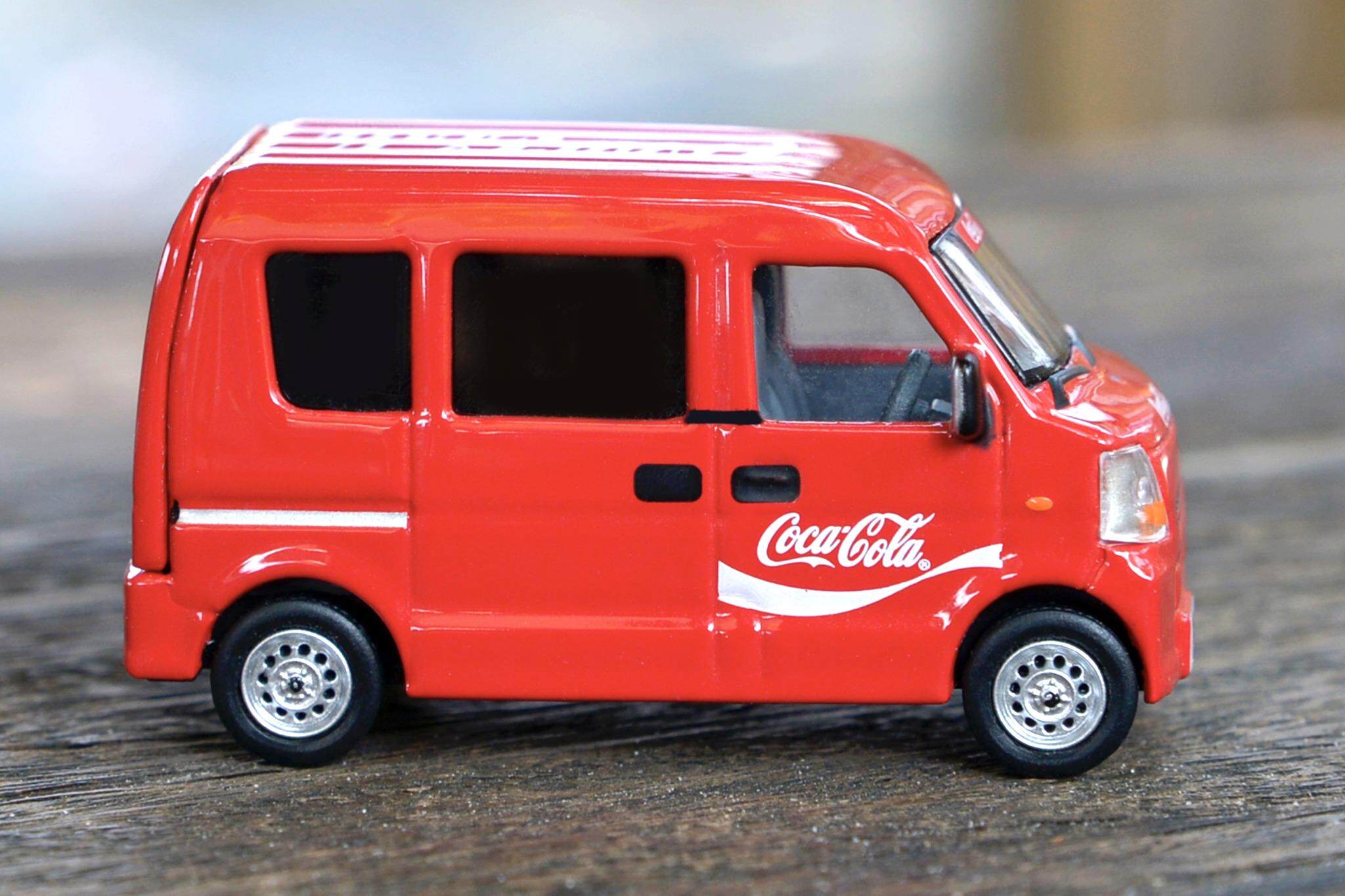 Tiny 1:64 City Every Coca-Cola Red Van car in box | eBay