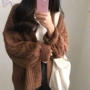 Mùa thu và mùa đông của phụ nữ chic new Hàn Quốc phiên bản của hoang dã bf lỏng dài tay twist dệt kim cardigan nữ sinh viên áo len áo shop quần áo nữ