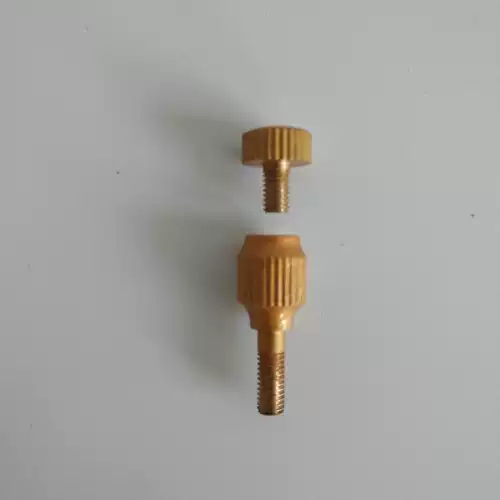 Саксофоновый гвоздь заменяет винты с фиксированными винтами в трубке, чтобы улучшить модифицированный вибрация вибрации цвета звука.