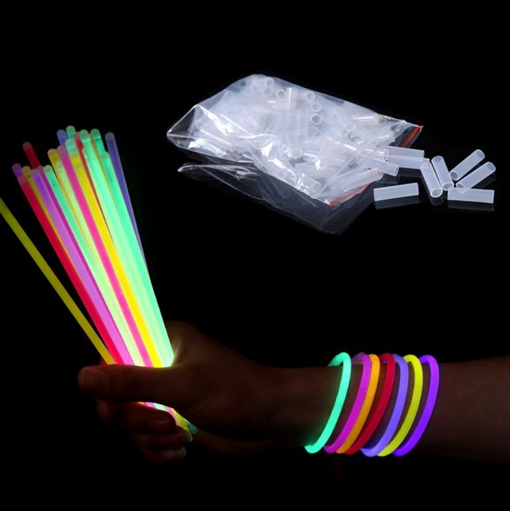 新品8色液体荧光棒一次性闪光棒发光棒 演唱会晚会夜光棒荧光棒手