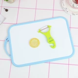 Доска для резки фруктов, бытовая антибактериальная и устойчивая к плесени пластиковая разделочная доска для небольшого общежития, мини-доска для резки детского питания, многофункциональная доска для фруктов