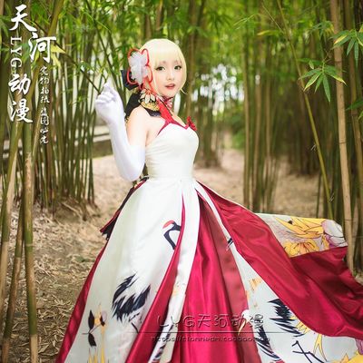 taobao agent Fate series Saber Wang Xianhe dress COS clothing two -dimensional anime COSPLAY clothing