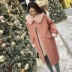 Li Yuwei tùy chỉnh mùa đông mới của Hàn Quốc phiên bản của phần dài lỏng lẻo đơn ngực màu hồng cổ áo lông thú lớn áo len lông