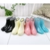 Hàn Quốc dễ thương ngọt ngào thạch cô gái mưa khởi động thời trang dành cho người lớn khởi động thoải mái chân mưa khởi động trượt cộng với nhung giày giày đi mưa thời trang Rainshoes