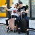 Một chiếc vali có thể đi một chiếc vali đa năng có thể là một chiếc hành lý vạn năng bánh xe phổ thông nam và nữ sạc vali Va li