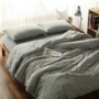 Bộ đồ cotton bốn mảnh được giặt mà không in lưới kiểu rắn màu Nhật Bản - Bộ đồ giường bốn mảnh mền gối