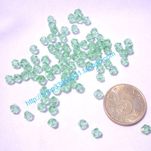 DIY аксессуары аксессуары браслеты бусины материалы 4mm светло - зеленый A - класс кристалл острый шарик 5 юаней за договор 80