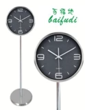 Железные творческие элегантные часы часов Электронные тихий тактовой колокол европейские часы Hyundai Современные простые металлические земли на часах