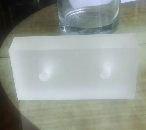 Импортированные стеклянные кирпичи с высоким уровнем