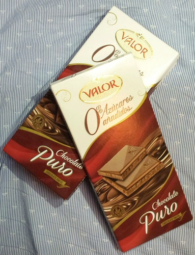 Испанская оригинальная покупка импортированной шоколадной доблестной доблести сахар.