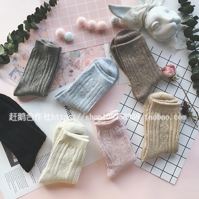 taobao agent Retro demi-season colored keep warm woolen Japanese soft comfortable socks, Mori