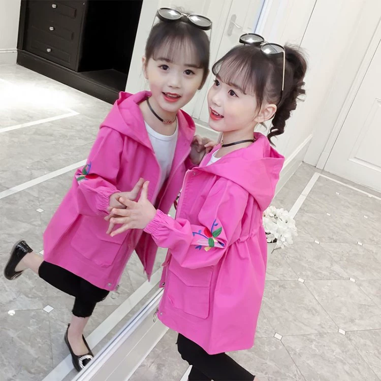 Áo khoác gió trẻ em gái áo khoác trẻ em trung thu mùa xuân 2020 mới vừa và lớn trẻ em cô gái mùa xuân quần áo trẻ em phong cách Hàn Quốc - Áo khoác