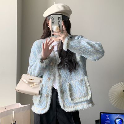 taobao agent Retro demi-season autumn jacket, short cardigan, plus size, V-neckline, long sleeve, Chanel style, 2023 collection, city style