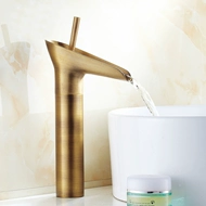 vòi rửa gắn tường Đặc biệt đặc biệt nghệ thuật Fang Basin hỗ trợ vòi cổ làm vòi bằng đồng bằng đồng cũ vòi rửa bát nóng lạnh gắn tường vòi nước gắn tường toto